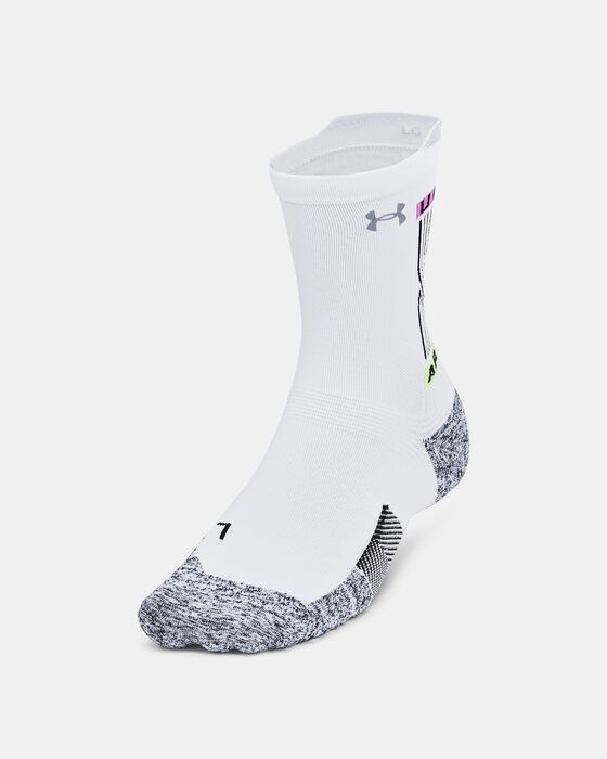 Unisex UA ArmourDry™ Run Cushion Mid-Crew Socks image number 1